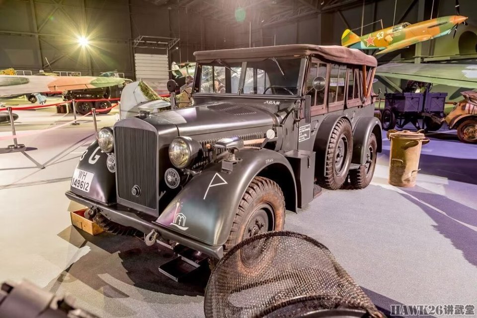 细看:霍希901军官座车 二战德军标准中型车辆 全轮驱动 独立悬挂_腾讯