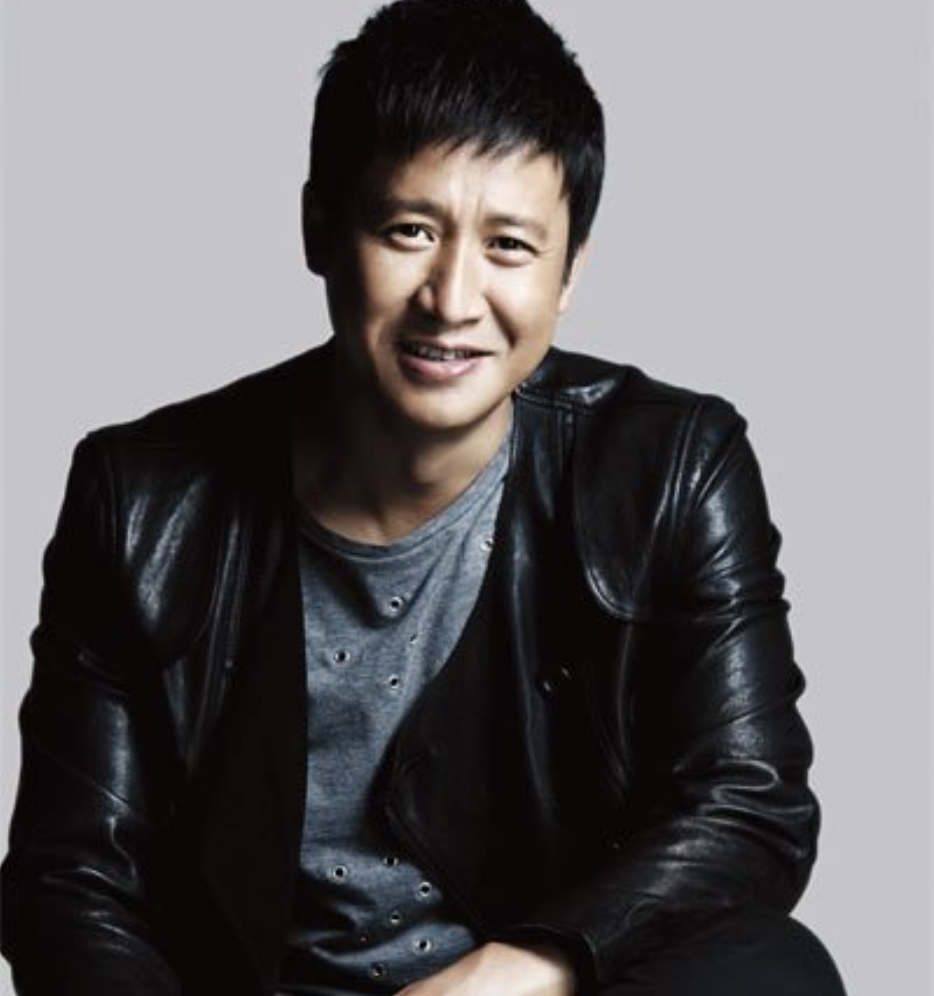 她被称"北方张曼玉",事业上升嫁二婚带子男演员,他有啥魅力?