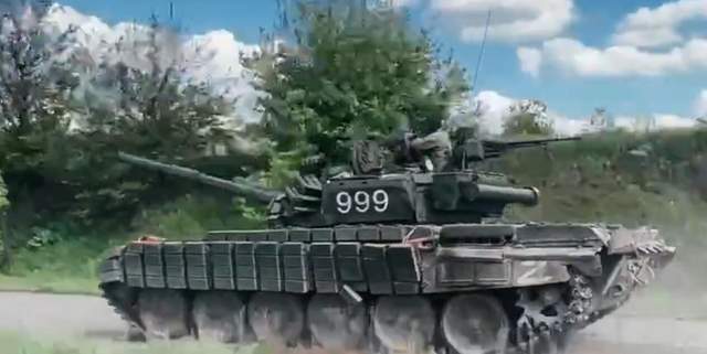 641