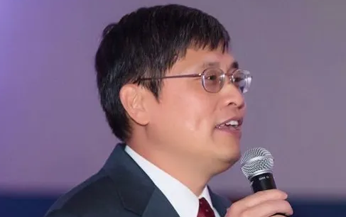 王朝阳院士:安全的快充技术是汽车电动化可持续发展第一技术_腾讯新闻