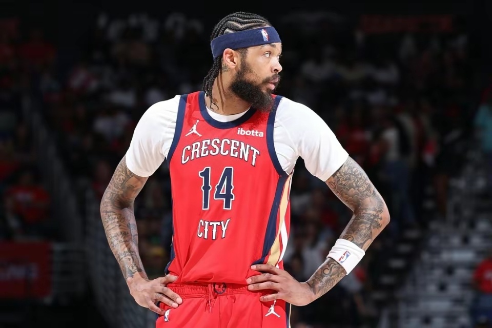 锡安替补席训话,遭英格拉姆翻白眼与扭头无视,疑似矛盾公开