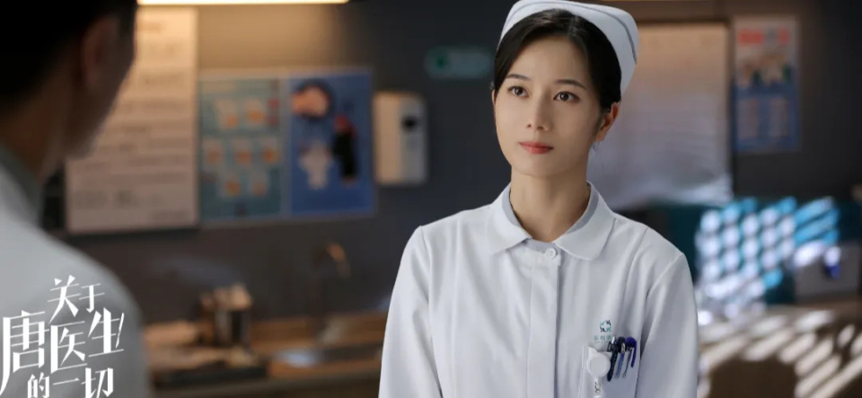 《新生》彭杨:单亲家庭长大,因于馨出圈,母亲离世太心痛,37岁不惧单身