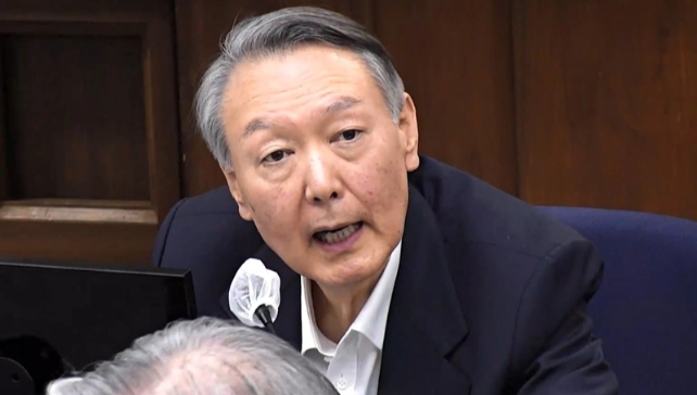 尹锡悦涉嫌接受免费舆论调查服务案一审被判两年