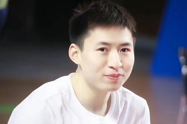 方博家被偷,这是什么梗?了解到事实真相后,差点笑死在评论区_腾讯新闻