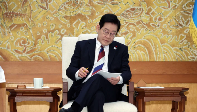 民调：李在明施政差评率超过好评率，上任以来首次
