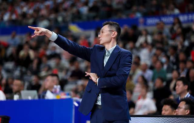 4連敗被打回原形！CBA昔日爭冠勁旅逐漸淪為混子球隊，太讓人失望 - 