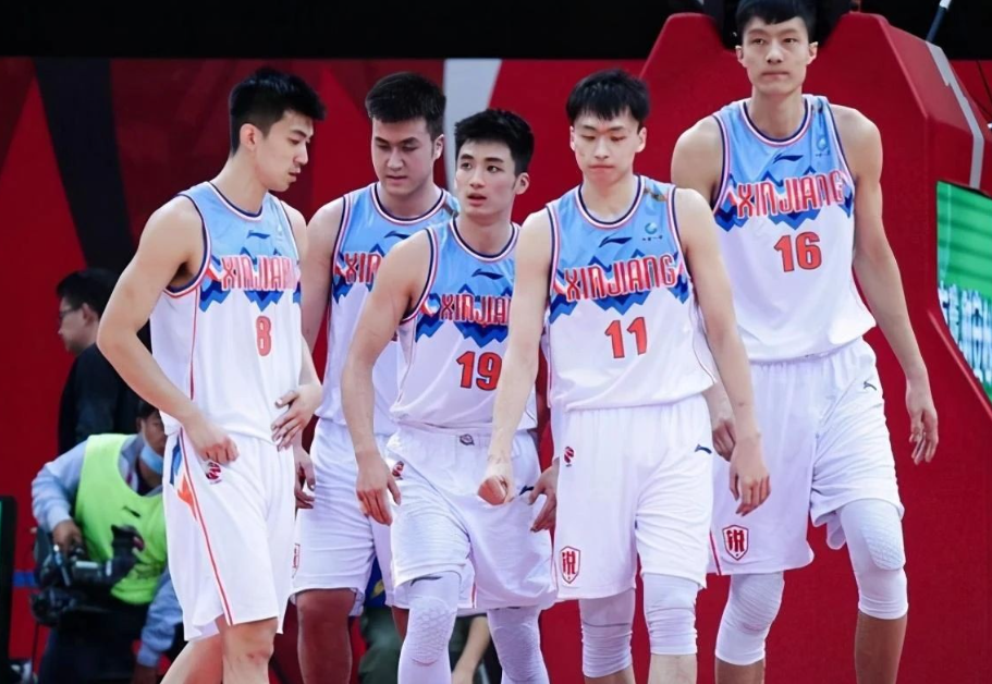 新疆男篮下狠手2米26国产中锋被放弃有望加盟福建男篮
