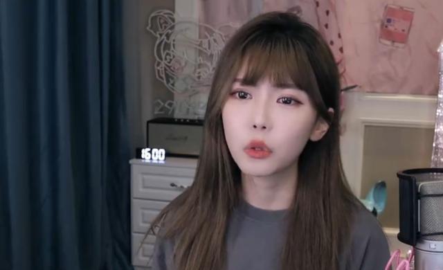 lol周淑怡妥协了光速开播道歉三国杀官方力挺周淑怡