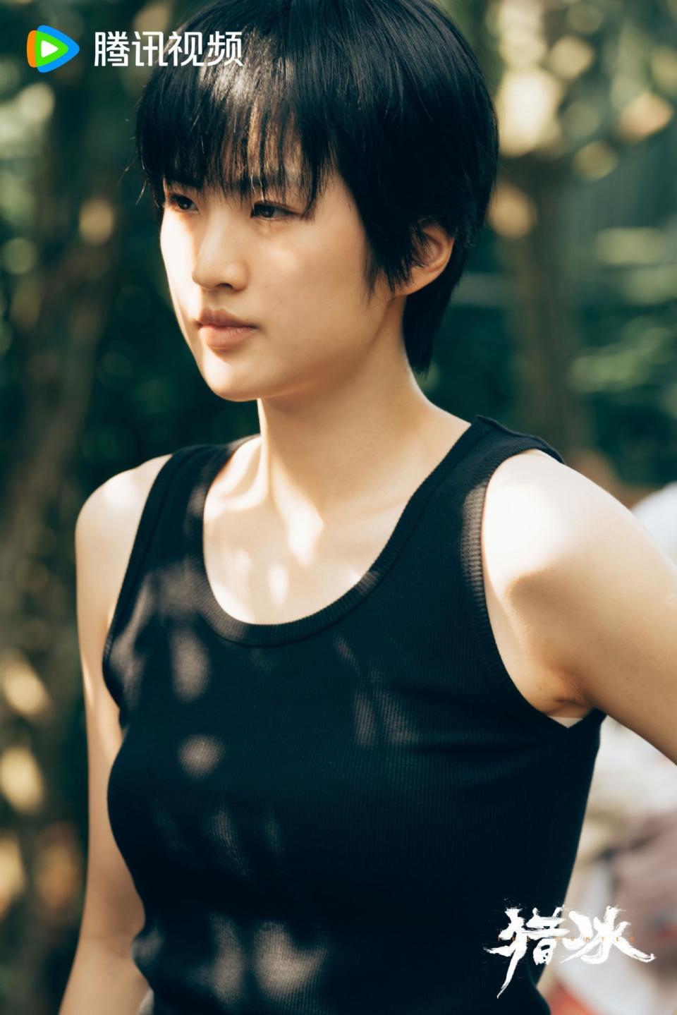 《暗夜与黎明》姚安娜上线,虽然表演青涩,但却符合角色设定