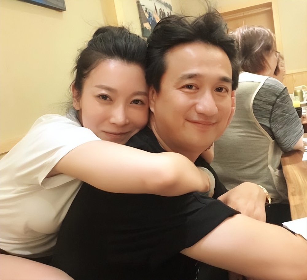 被男演员老婆控诉插足后,再曝丑闻的张棪琰,一手好牌打稀烂?