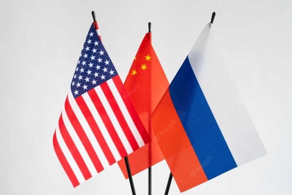 2022年是颠覆性的一年美国试图孤立中俄反而结束了一个时代