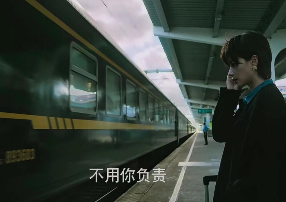 《玫瑰的故事》醉酒献身的苏更生,她对黄振华的算计实在太狠