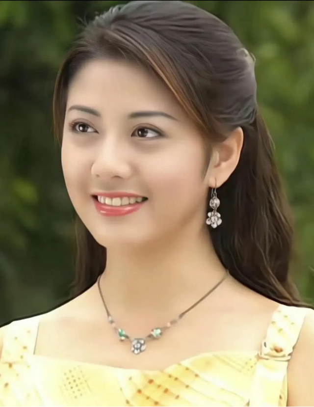 比如:《才子佳人乾隆皇》中的沈雨棠;《世间路》沈雅芳