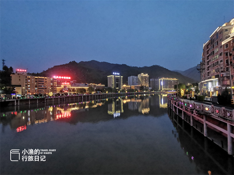 "凤州"是原本凤县老县城的所在地,历史中曾经繁华千年.