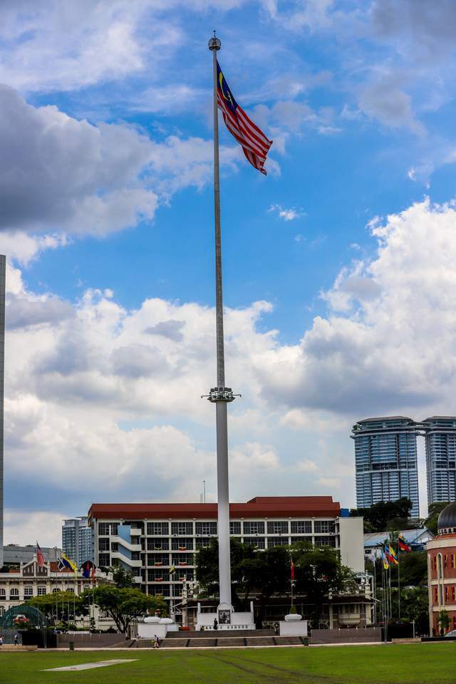 吉隆坡必去免费景点攻略独立广场马来西亚最著名的地标之一