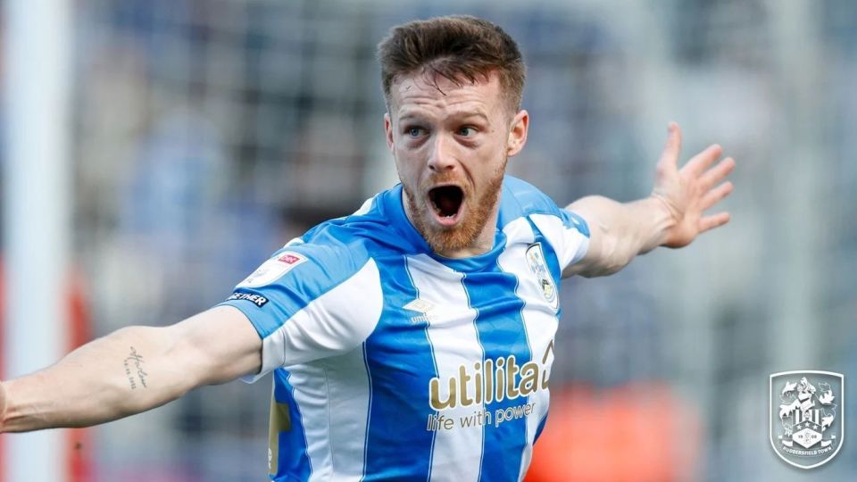 希利附英冠本轮战果:罗瑟汉姆0比1普利茅斯,诺维奇1比0伊普斯维奇