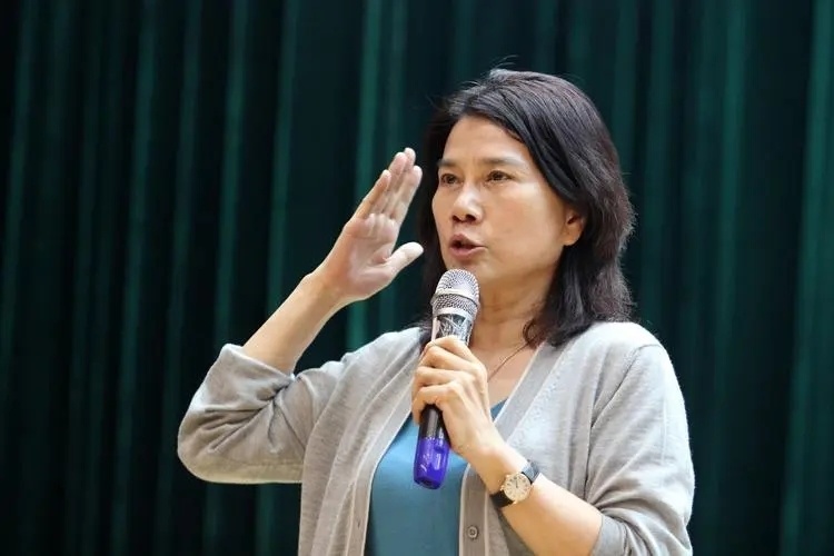 董明珠说自己不差钱,她到底有多少资产?持有格力股票市值超18亿