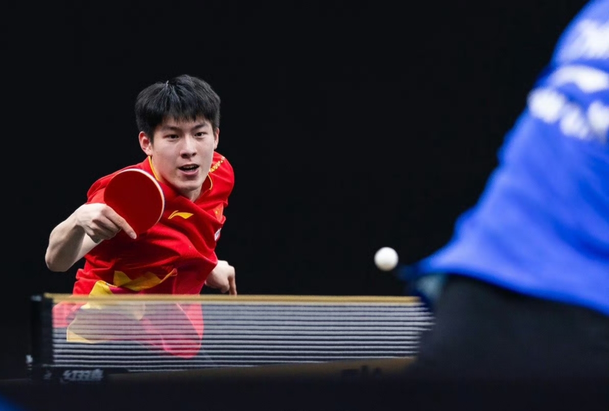 溫瑞博復仇雨果，周啟豪再勝奧恰，國乒破荒開年首金，朱雨玲多哈連奪兩冠 - 