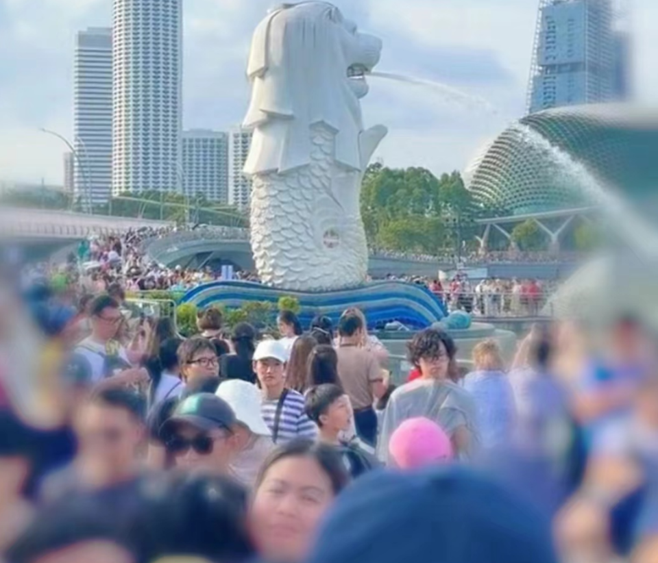 半年花了116亿！中国人才是新加坡的“大金主”？！-腾讯新闻