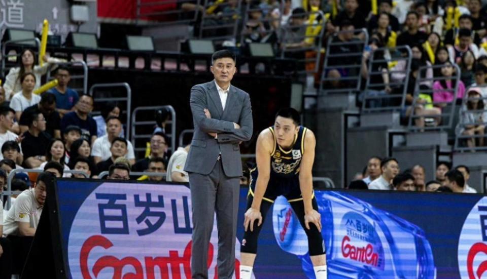 CBA焦点变动：广东宏远主动求变，刘东确认离队，北控重签外援