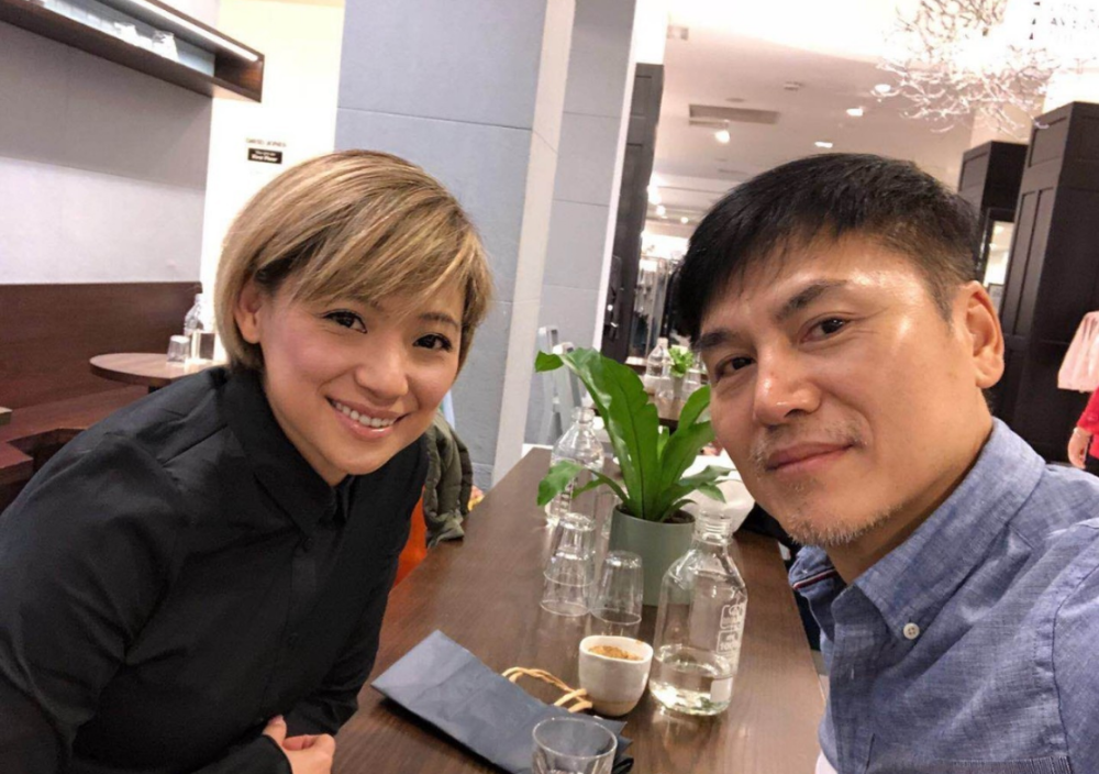 淳于珊珊与妻子经过三个多月的努力,淳于珊珊的餐厅顺利开业,不过他