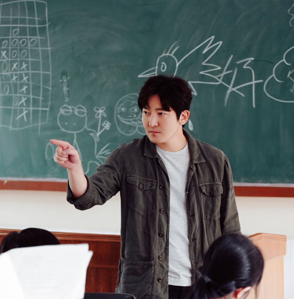 追光的日子郝楠发现王放住豪宅意外受伤拉近二人关系