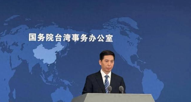 解放軍出動36機艦，台防務部門炒作：三面圍台 - 