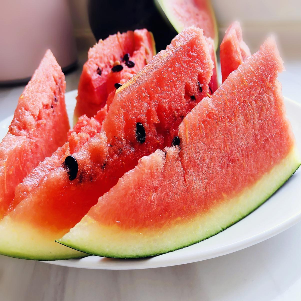 哪种西瓜最好吃?经评选,这10个品种榜上有名,黑美人排第五名