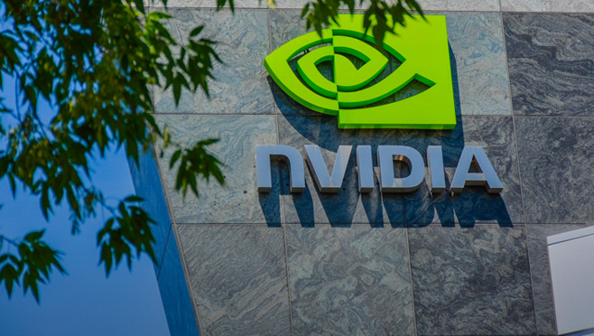英伟达已成美国科技打工人"最向往之地"_腾讯新闻