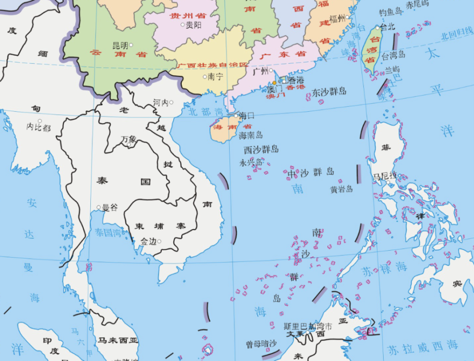 咱们可以看看地图,南海海域面积约350万平方公里,东西横跨约1000公里