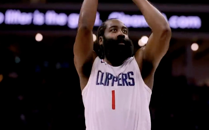 7中15失误空位连续打铁哈登连续两场6分小卡受伤也没站出来