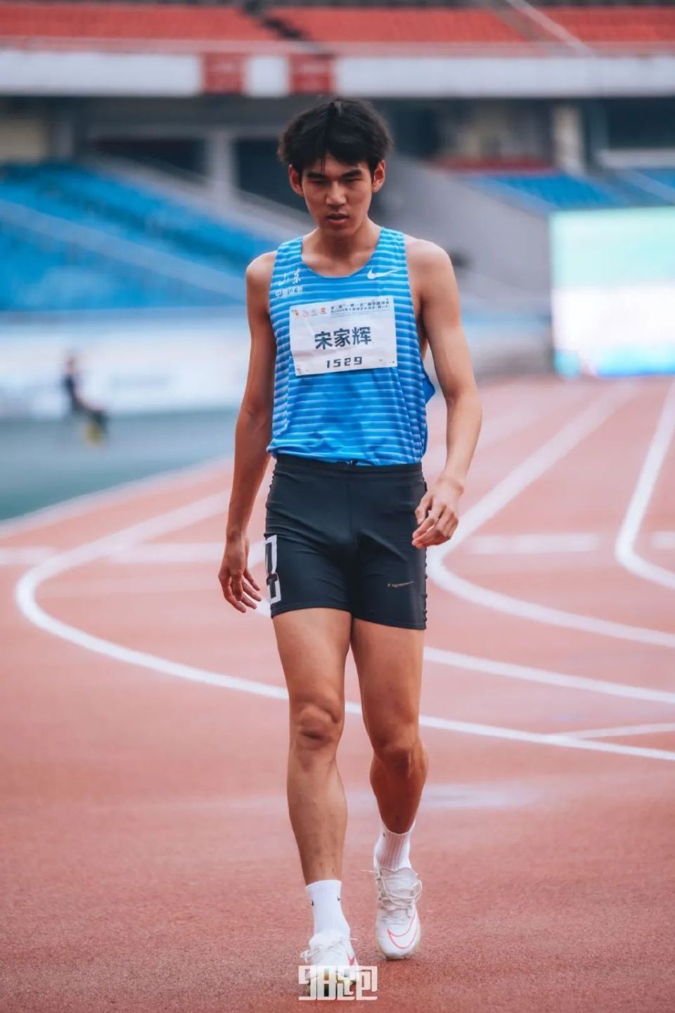 400米中国男子记录图片