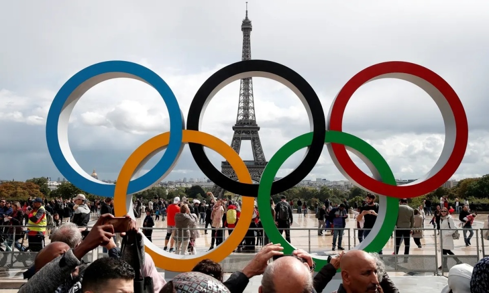 联合国通过决议呼吁在巴黎奥运会期间"休战",俄罗斯反对但投了弃权票_