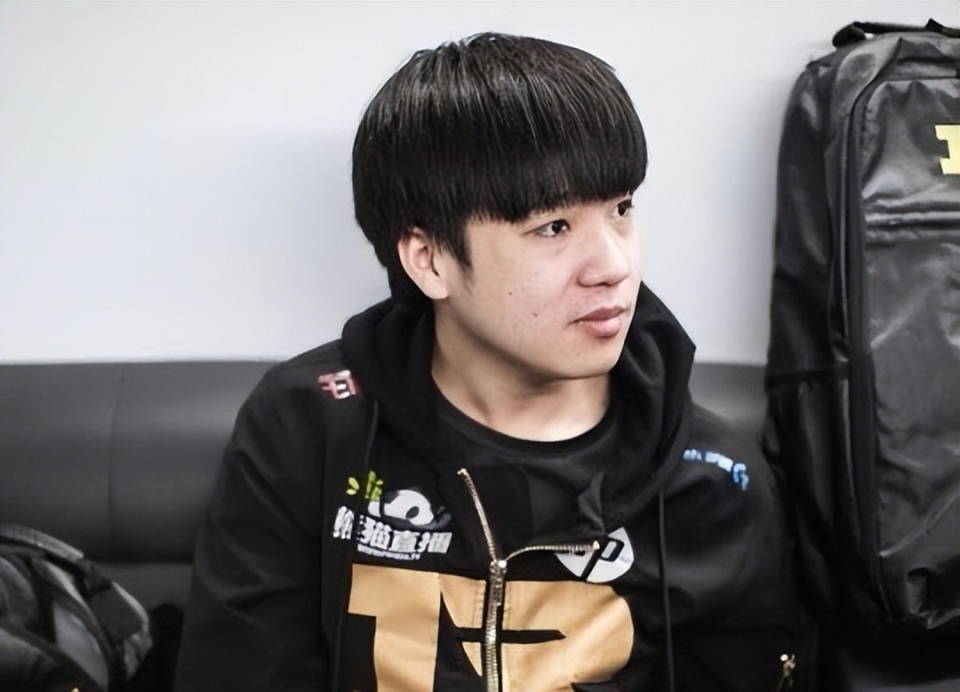 重磅!rng官宣:letme正式回归rng!本人回应:新的尝试