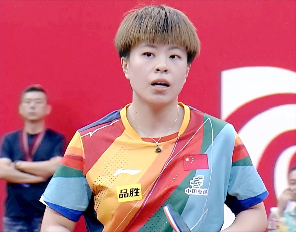 孙颖莎打疯了！决赛3-0横扫王艺迪，拒绝再被爆冷，夺得宝贵1分_腾讯新闻