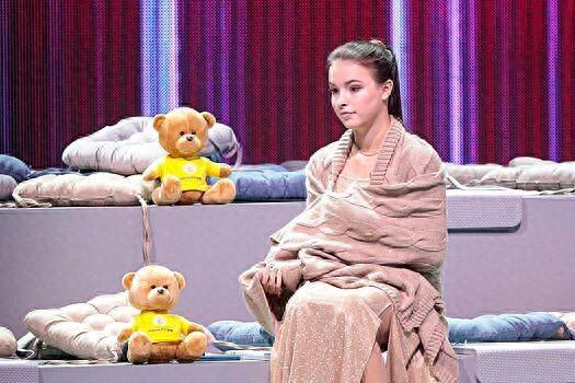 "永远被爱",北京冬奥会花滑女单冠军谢尔巴科娃20岁_