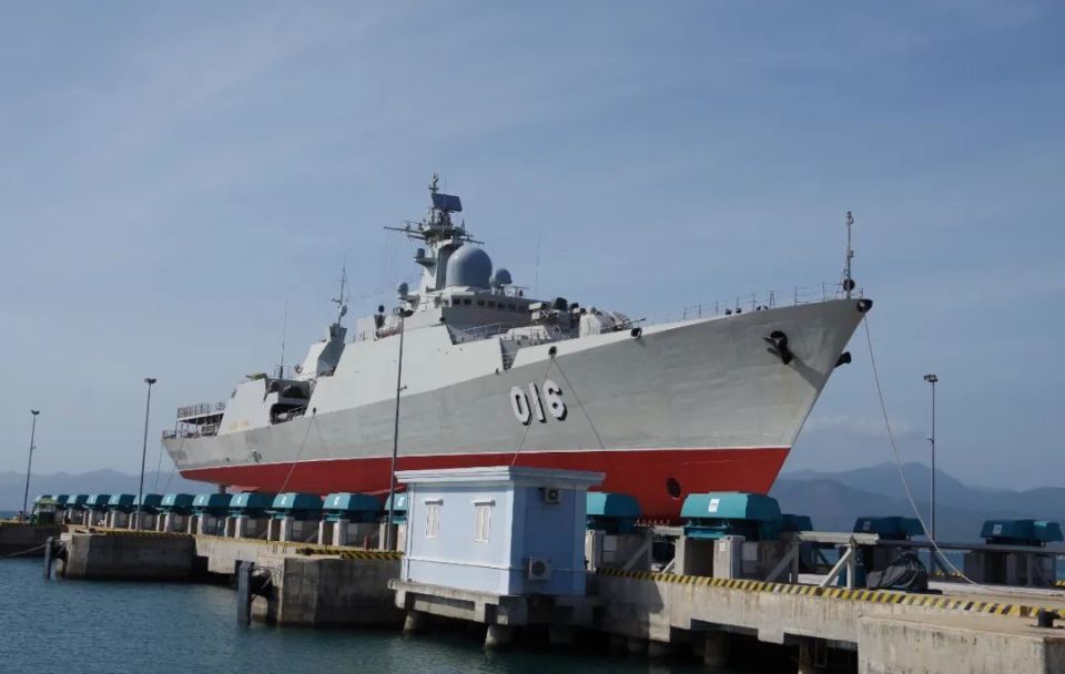 越海军集中精锐:第4海军区指向南海!