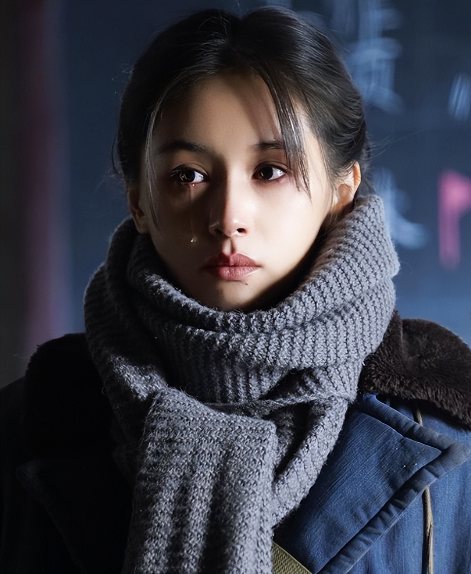 六2021年,王子文与吴永恩相识于《怦然再心动》,一个全镜头下观赏明星