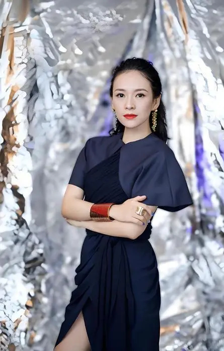 章子怡四封金蓮花影后！和汪峰離婚兩年，如今才發現她有多明智 - 