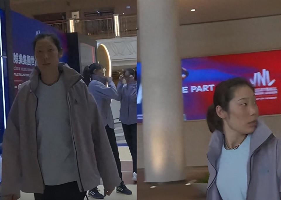 朱婷和球队略显生疏!加紧配合还是逐渐融入?蔡斌留下丁霞有深意