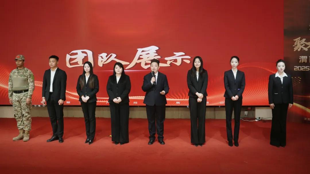 “熱血鑄軍魂 聚力創未來”——渭南軍事博覽園2025年年會暨2026年產品推介會成功舉辦 - 