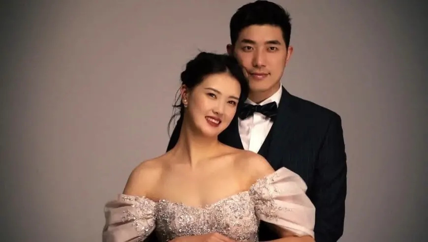 有天赋,长相甜美,集万千宠爱一身;结婚嫁给了爱情,有高大帅气的老公