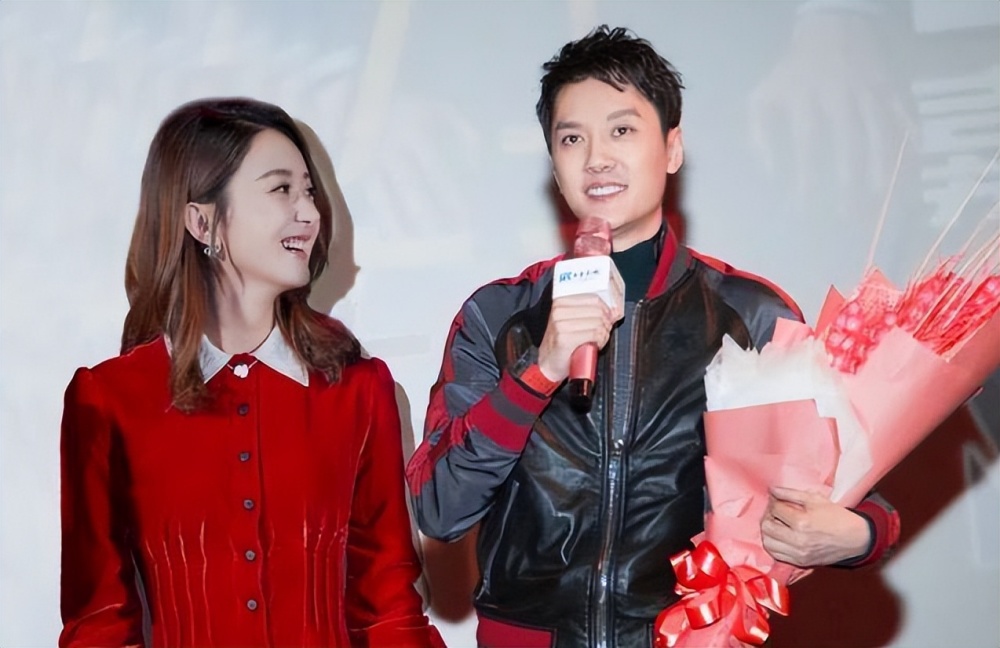 冯绍峰赵丽颖疑似复婚,带儿子接机超甜蜜,网友却担心婆媳问题插图5