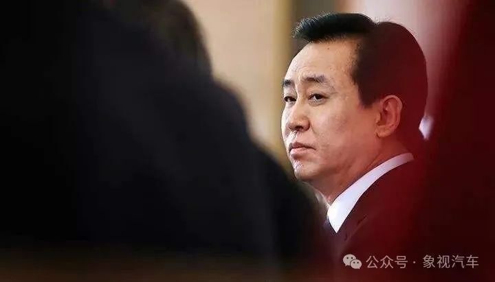度小視：香港澳門(mén)肖一碼100%準(zhǔn)確許家印、丁玉梅和范冰冰，三人行蹤曝光