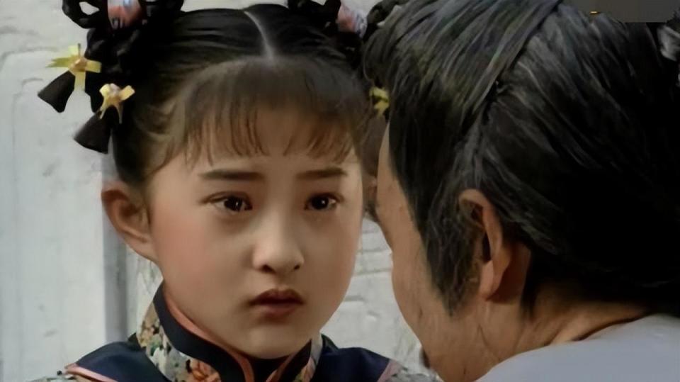 女主长大后颜值对比,杨紫被舒畅比得像丫鬟,章子怡韩佳人被艳压