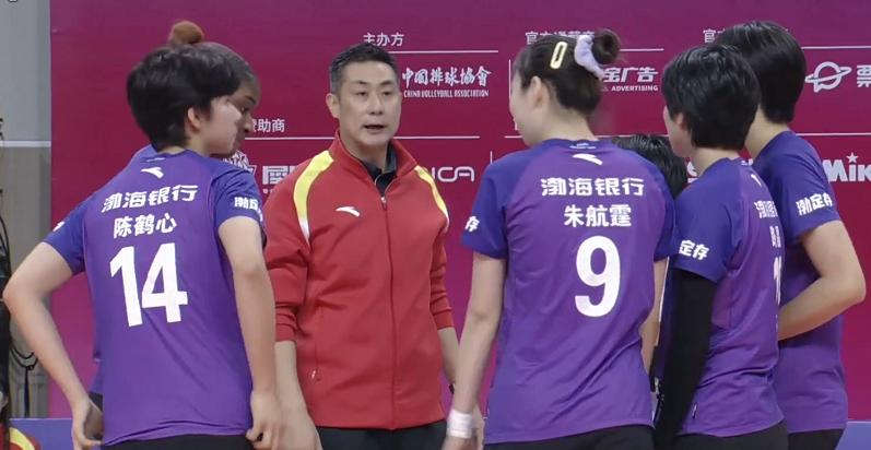 江蘇女排上演超級大逆轉3-2天津女排，決勝局打出23-21 - 