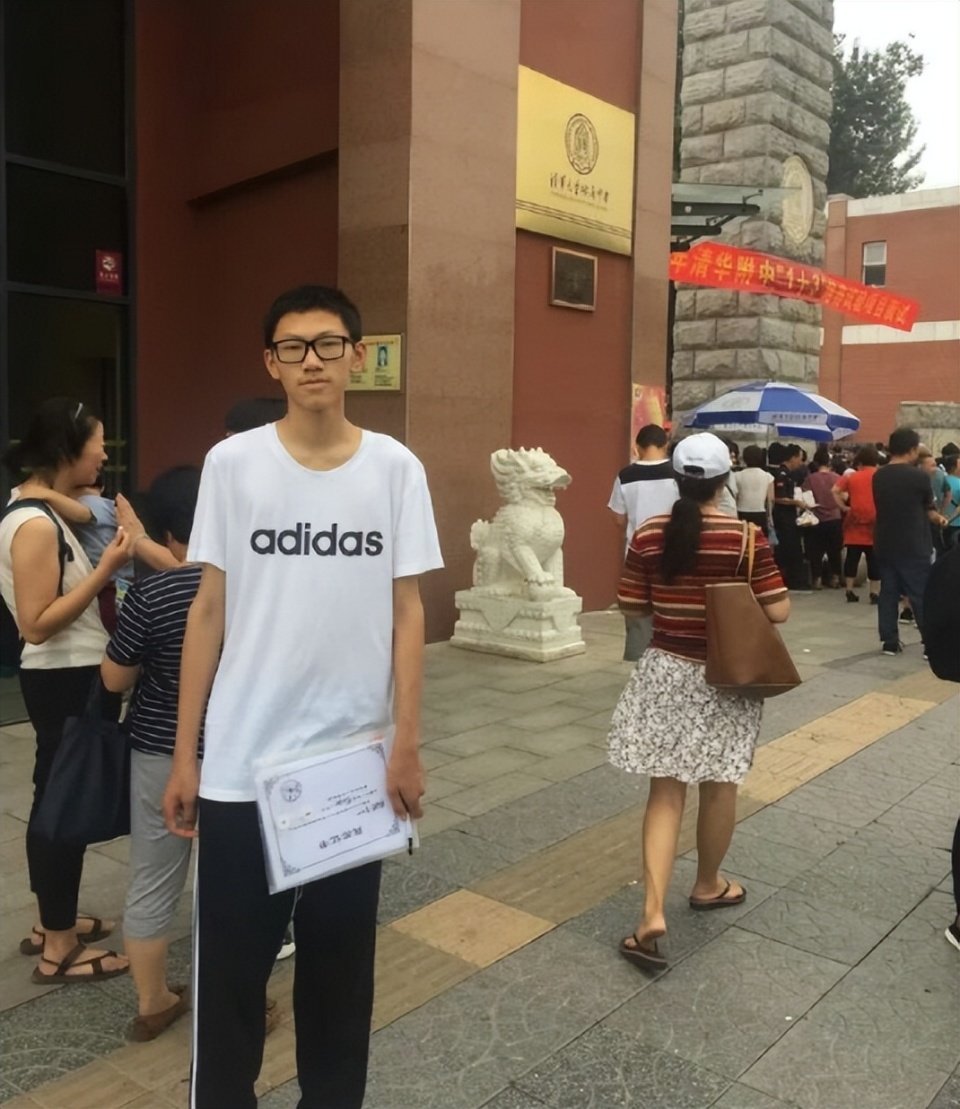 舒绣文去世56年，后人状况如何？儿子做过演员晚年幸福，孙子很有出息_腾讯新闻