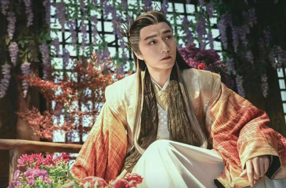 七夜雪　他 演完《云之羽》演《七夜雪》，她挑战蛇蝎美人太惊艳，差点没认出