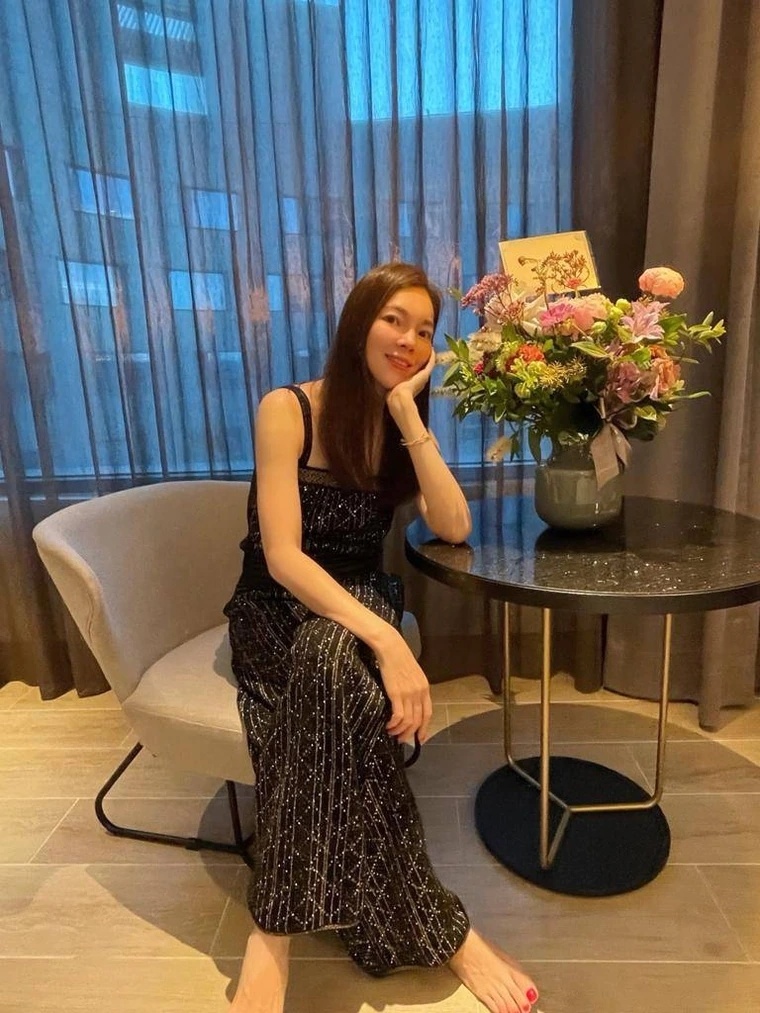 富士康老板娘曾馨莹晒5亿豪宅奢华如顶级酒店可惜不在她名下