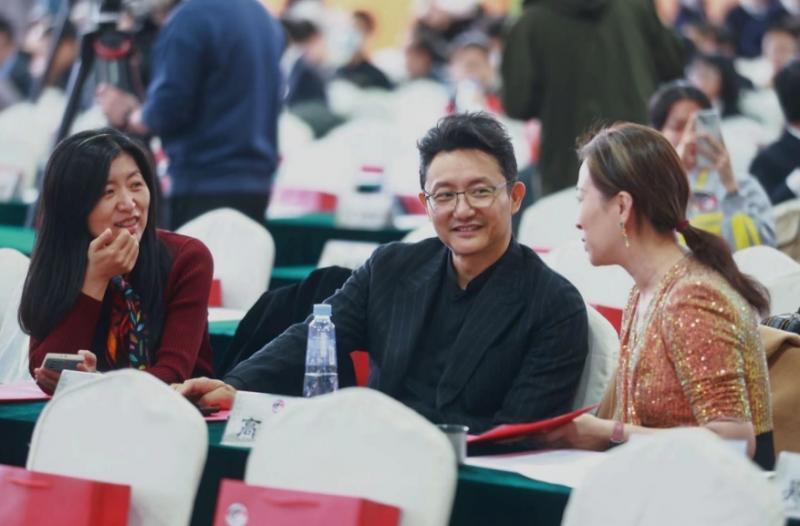 北京市第二中学党委书记,校长薛丽霞在大会上对学校三百年的育人实践